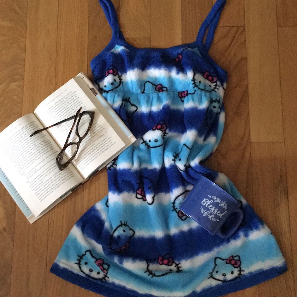 Hello Kitty Sleep Wear NWT